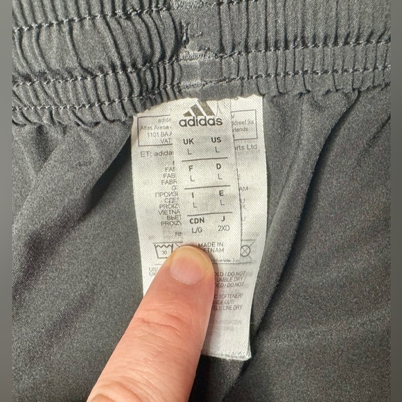 Adidas Black Men’s Basketball Drawstring Shorts L - Picture 4 of 5